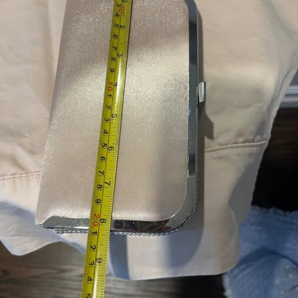 Purse - Picture 6 of 9